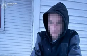 (Українська) Мешканця Стрийського району засудили до 6 років за крадіжку картки та збут канабісу Мешканця Стрийського району засудили до 6 років за крадіжку картки та збут канабісу