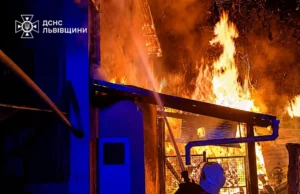 У Миколаєві Стрийського району вогнеборці врятували від пожежі два житлові будинки У Миколаєві Стрийського району вогнеборці врятували від пожежі два житлові будинки
