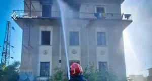 У Львові загорілася закинута будівля на вулиці Левандівській