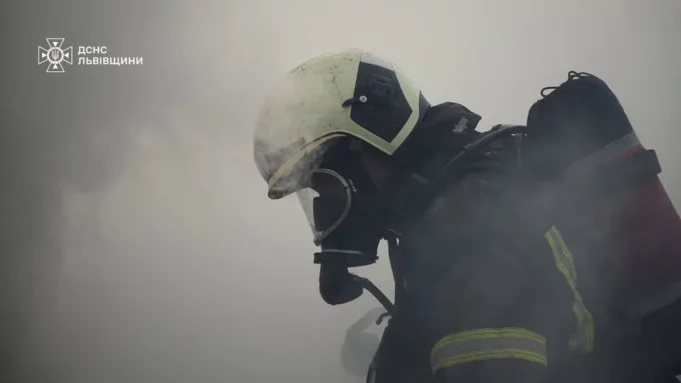 На Львівщині за добу ліквідували 28 пожеж, з них 15 в екосистемах