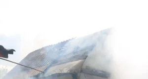 У селі Зимна Вода на Львівщині загорілася господарська будівля