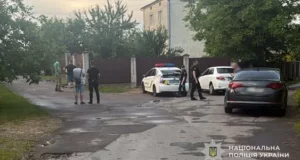 На Львівщині п’яний водій Renault Megane врізався в огорожу, травмований пасажир