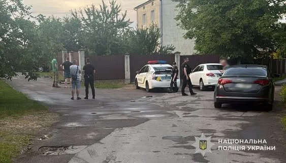image На Львівщині п’яний водій Renault Megane врізався в огорожу, травмований пасажир