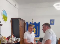 У Стрию вісім сімей після 20 років очікування оформили право власності на квартири