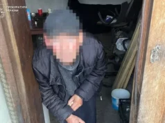 Справу 71-річного підприємця з Городка за трудову експлуатацію однокласника передали до суду