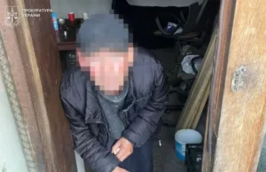 Справу 71-річного підприємця з Городка за трудову експлуатацію однокласника передали до суду
