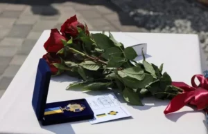 У Підгірному відкрили меморіальну таблицю полеглому захиснику Ярославу Чайці У Підгірному відкрили меморіальну таблицю полеглому захиснику Ярославу Чайці
