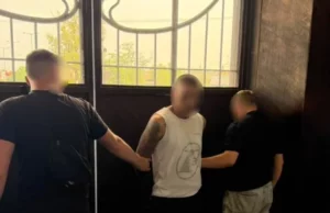У Львові затримали підозрюваного у грабежі біля головного вокзалу У Львові затримали підозрюваного у грабежі біля головного вокзалу