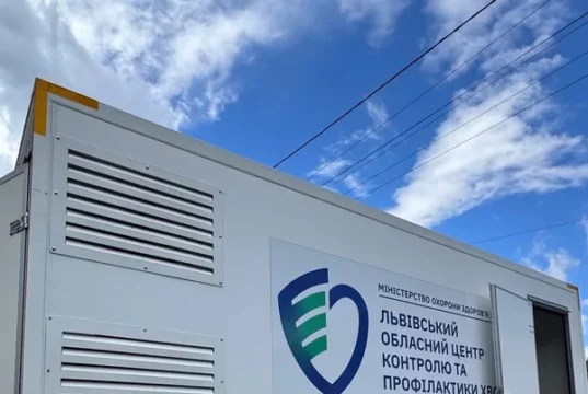 У Славському проводять безкоштовне обстеження та вакцинацію
