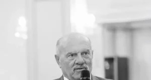 У Новояворівську попрощаються з Григорієм Серватяком
