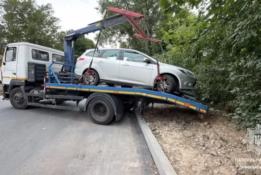 У Львові водій Ford, який втікав від поліції, може отримати кримінальну відповідальність