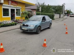 У Дрогобичі автомобіль травмував 15-річну пішохідку на вулиці Самбірській