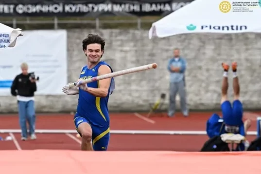 На стадіоні «Скіф» у Львові понад 400 легкоатлетів розіграли 42 комплекти нагород чемпіонату України