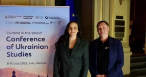Уряд підвищить посадові оклади працівникам державних і комунальних закладів культури