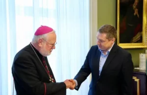 (Українська) Секретар Ватикану у справах відносин з державами відвідав Львівщину Секретар Ватикану у справах відносин з державами відвідав Львівщину