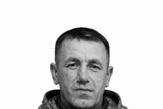 Львівщина прощається з воїном Олексієм Івахом із села Черневе
