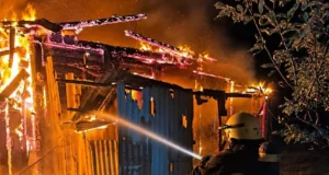 У селі Лопушно на Самбірщині ліквідували пожежу в житловому будинку