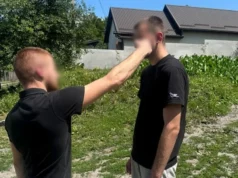 На Золочівщині 62-річного чоловіка підозрюють у тяжкому побитті 19-річного односельця На Золочівщині 62-річного чоловіка підозрюють у тяжкому побитті 19-річного односельця