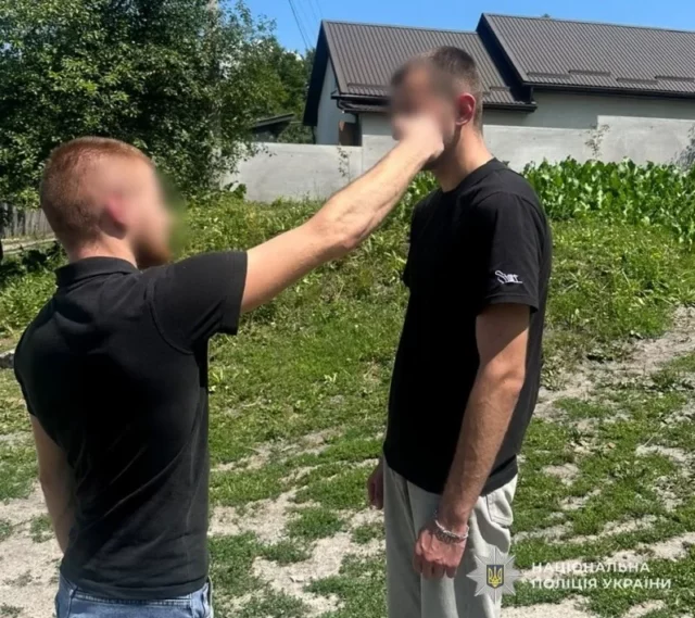 image На Золочівщині 62-річного чоловіка підозрюють у тяжкому побитті 19-річного односельця