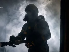 У Золочеві під час пожежі в багатоповерхівці врятували жінку У Золочеві під час пожежі в багатоповерхівці врятували жінку