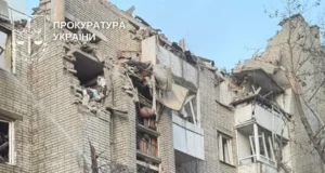 Нічна ракетна атака на Львів: удар по житловому будинку в Залізничному районі
