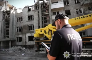 У Львові поліція продовжує роботу на місцях ракетних ударів