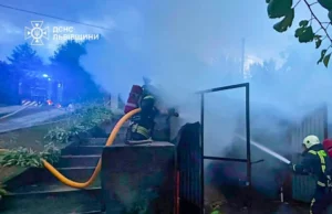 У Миколаєві Стрийського району загорівся гараж, рятувальники швидко ліквідували пожежу У Миколаєві Стрийського району загорівся гараж, рятувальники швидко ліквідували пожежу