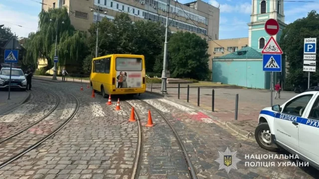 image У Львові автобус травмував пішохідку на вулиці Коперника