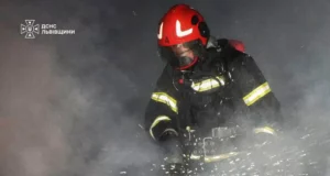 У Львові загорілася квартира в дев’ятиповерхівці на вулиці Науковій