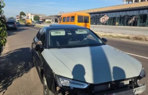 (Українська) У Самборі автомобіль Audi A4 збив пішохода на вулиці Шевченка У Самборі автомобіль Audi A4 збив пішохода на вулиці Шевченка