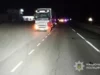 (Українська) На Стрийщині вантажівка смертельно травмувала пішохода на трасі Київ–Чоп На Стрийщині вантажівка смертельно травмувала пішохода на трасі Київ–Чоп