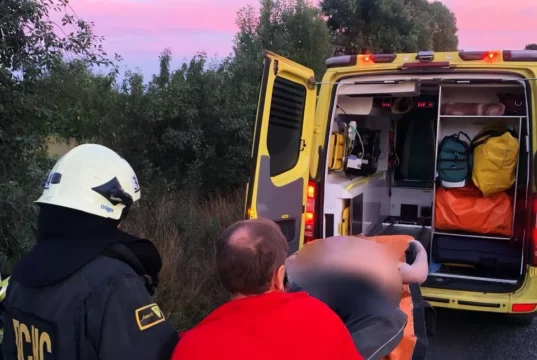 У селі Сілець рятувальники допомогли медикам дістатися до 69-річного чоловіка