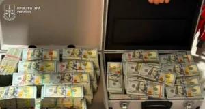 На Львівщині викрили мережу шахрайських кол-центрів із мільйонними доходами