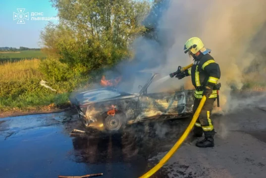 Поблизу Мурованого в Шептицькому районі згорів легковий автомобіль