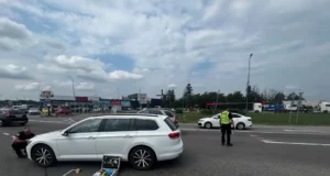 У Стрию на трасі «Київ-Чоп» автомобіль травмував двох пішоходів