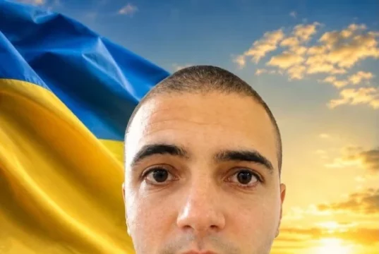 У громаді попрощаються з полеглим захисником Ігорем Кириловим