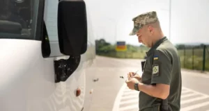 Черги на кордоні: перевантажені «Грушів», «Краківець» та «Шегині»