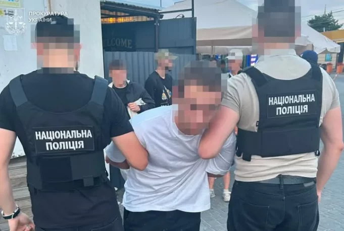 У Львові двоє киян виманили в пенсіонера понад 18 тисяч доларів та євро «на лікування доньки»