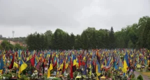 Митрополит Епіфаній у Львові вшанував пам’ять полеглих Захисників України