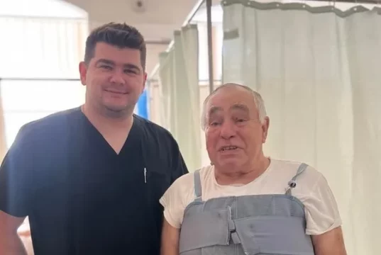 72-річний переселенець із Донеччини пережив термінову операцію на аорті у Львові