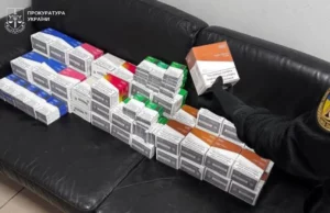 На Львівщині судитимуть буковинця за спробу ввезення понад 900 картриджів до електронних сигарет На Львівщині судитимуть буковинця за спробу ввезення понад 900 картриджів до електронних сигарет