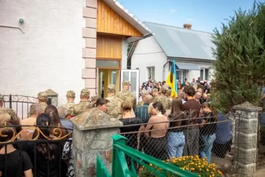 В Уличному попрощалися з полеглим воїном Михайлом Сирваткою
