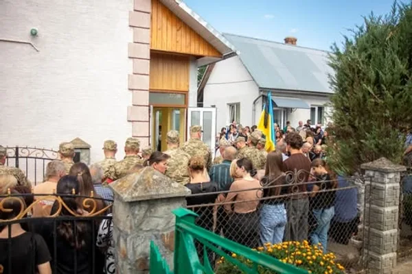 image В Уличному попрощалися з полеглим воїном Михайлом Сирваткою