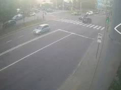 У Львові дві BMW збили батька з 8-річною донькою на пішохідному переході