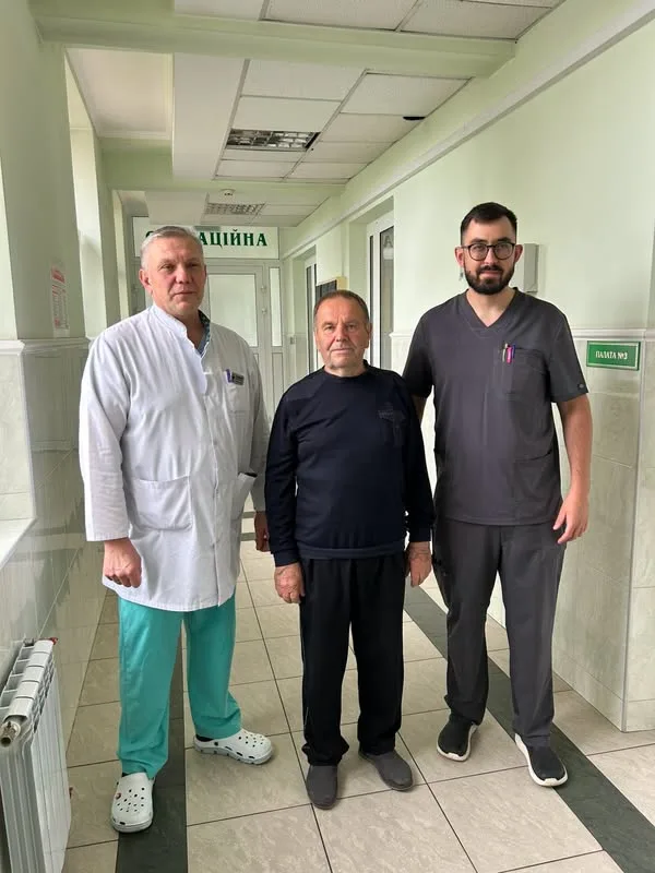 image Університетська лікарня ЛНМУ провела двоетапну операцію пацієнту з чотирма грижами