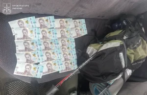 На Львівщині перевізника без водійських прав засудили до 7 років за сприяння нелегальному виїзду На Львівщині перевізника без водійських прав засудили до 7 років за сприяння нелегальному виїзду