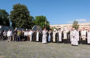 (Українська) У Львові в День Незалежності вшанували полеглих захисників України У Львові в День Незалежності вшанували полеглих захисників України