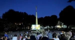 У Буську на День Незалежності показали фільм «Заборонений» просто неба