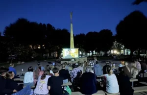 У Буську на День Незалежності показали фільм «Заборонений» просто неба