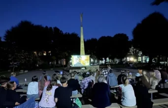 У Буську на День Незалежності показали фільм «Заборонений» просто неба